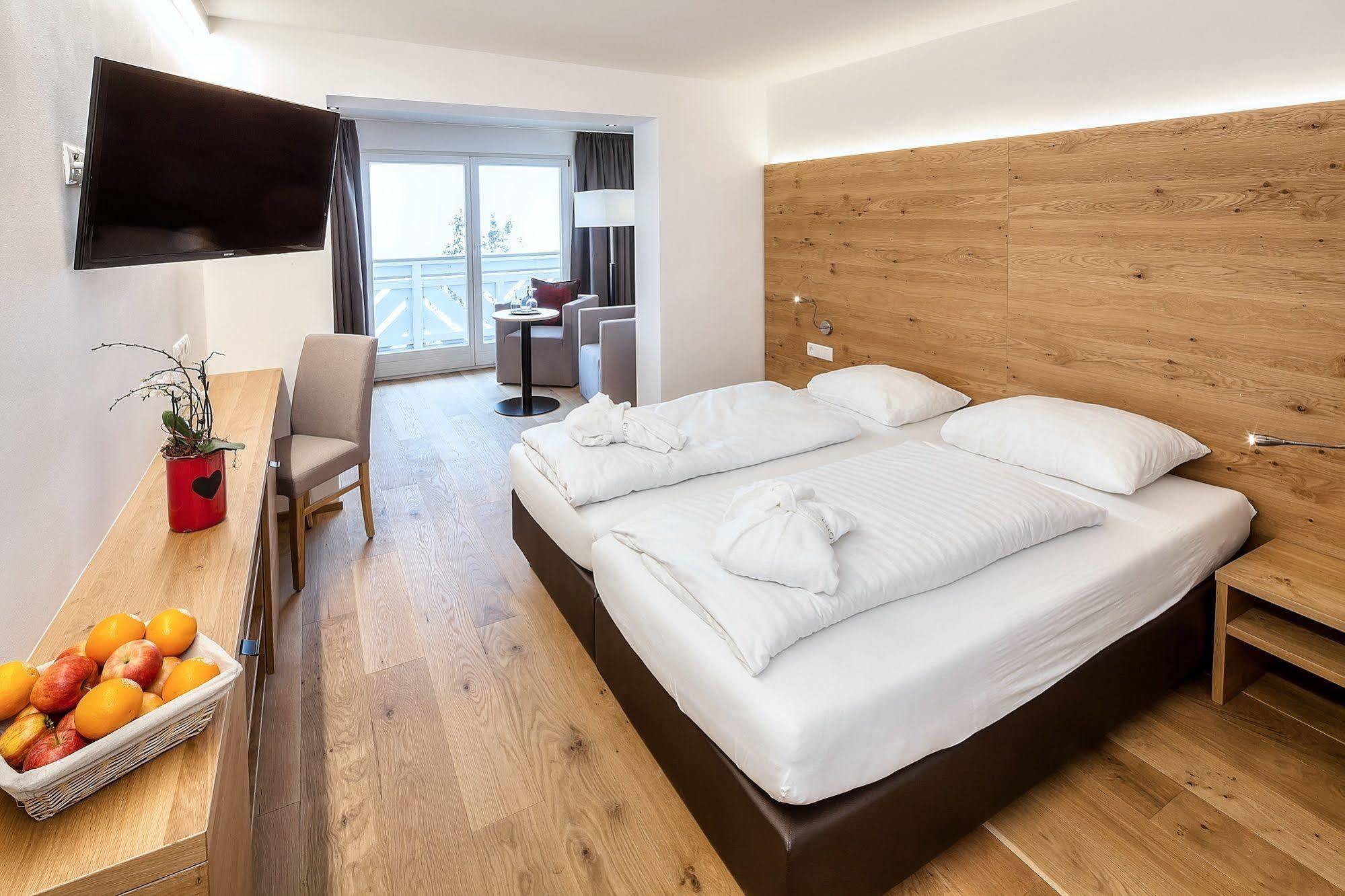 Wellness Aparthotel Panorama Alpin - Ferienwohnungen Jerzens Im Pitztal 외부 사진